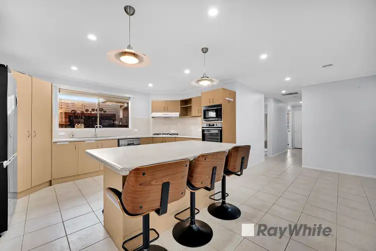 Sixth view of Homely house listing, 10 Nuzla Court, Hampton Park VIC 3976