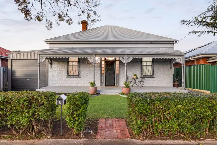 8 Rawson Street