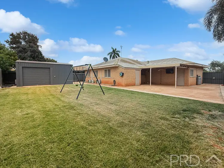 6 Parker Close, Baynton WA 6714
