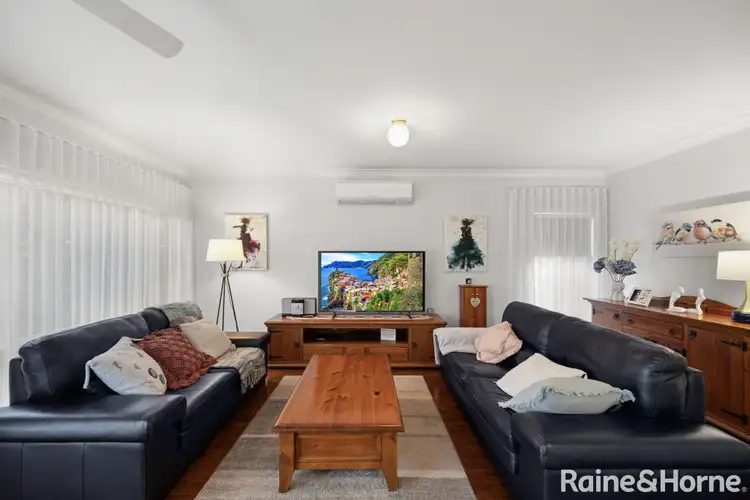 Fourth view of Homely house listing, 20 Holmes Way, Caroline Springs VIC 3023