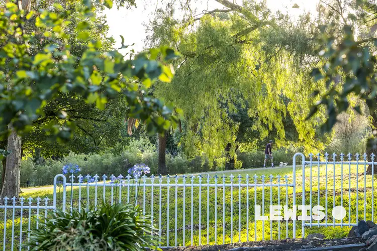 11 De Chene Parade, Coburg North VIC 3058