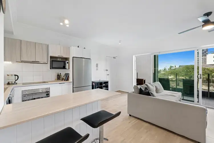 9/18 Rose Street, Southport QLD 4215