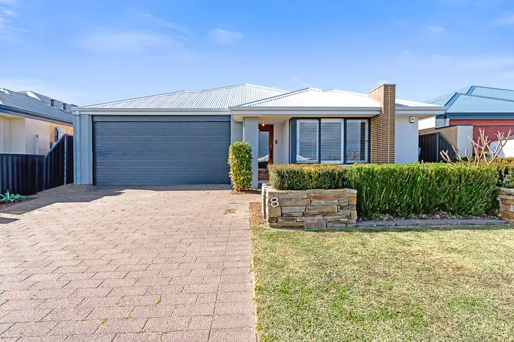 8 Etendue Crescent, Eglinton WA 6034