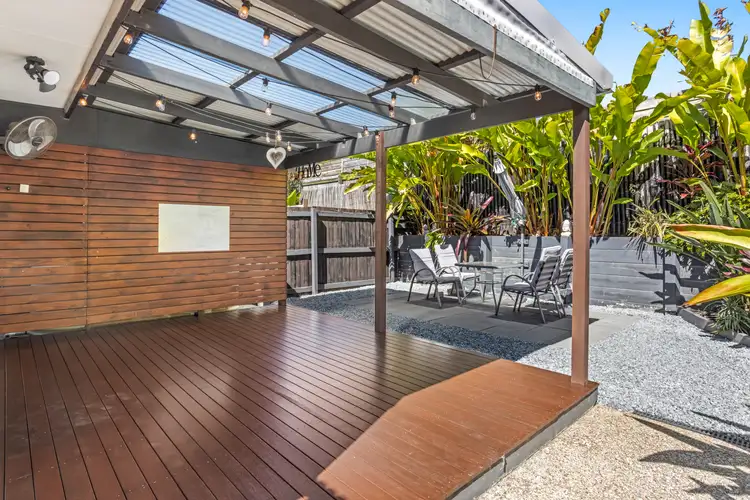40 Moonie Drive