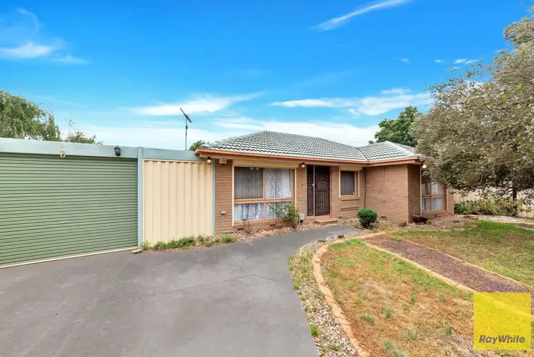 2 Coolabah Court, Kurunjang VIC 3337