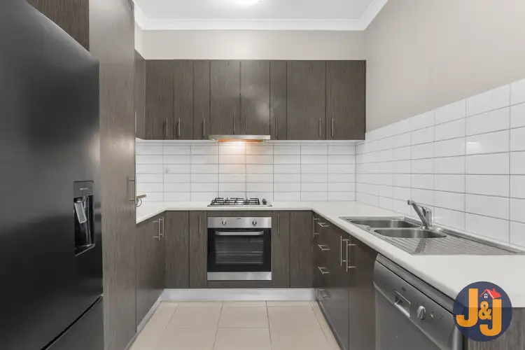 Fifth view of Homely townhouse listing, 19 Ravenwoods Way, Craigieburn VIC 3064