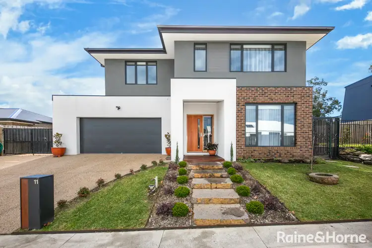 11 Snell Drive, Gisborne VIC 3437