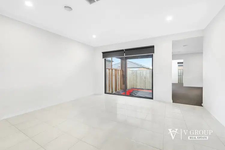 Fifth view of Homely house listing, 14 Feedwater Road, Donnybrook VIC 3064