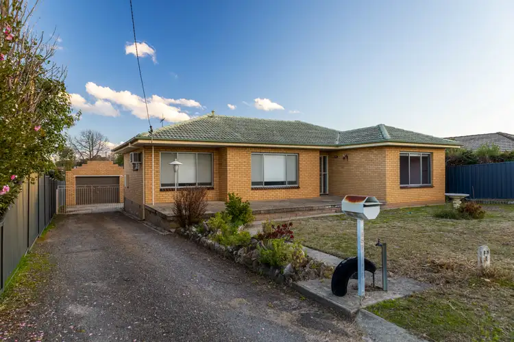 557 Cattlin Avenue, North Albury NSW 2640