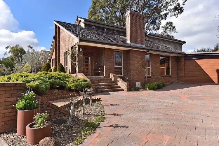 20 De Lisle Avenue