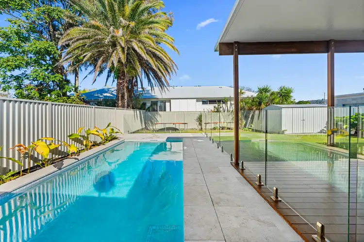 44 Townson Avenue, Palm Beach QLD 4221