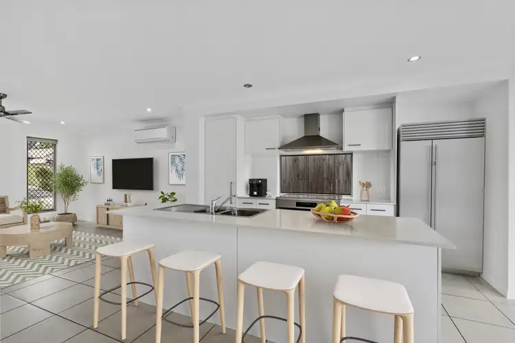 Third view of Homely townhouse listing, 9 Newport Place, Thornlands QLD 4164