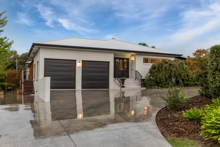 6 Morilla Court, Gisborne VIC 3437