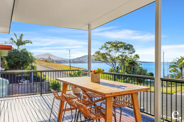 16 Ocean Parade, Cooee Bay QLD 4703