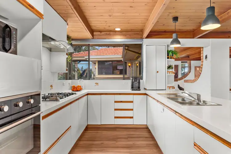 Sixth view of Homely house listing, 10 Hawk Grove, Willetton WA 6155