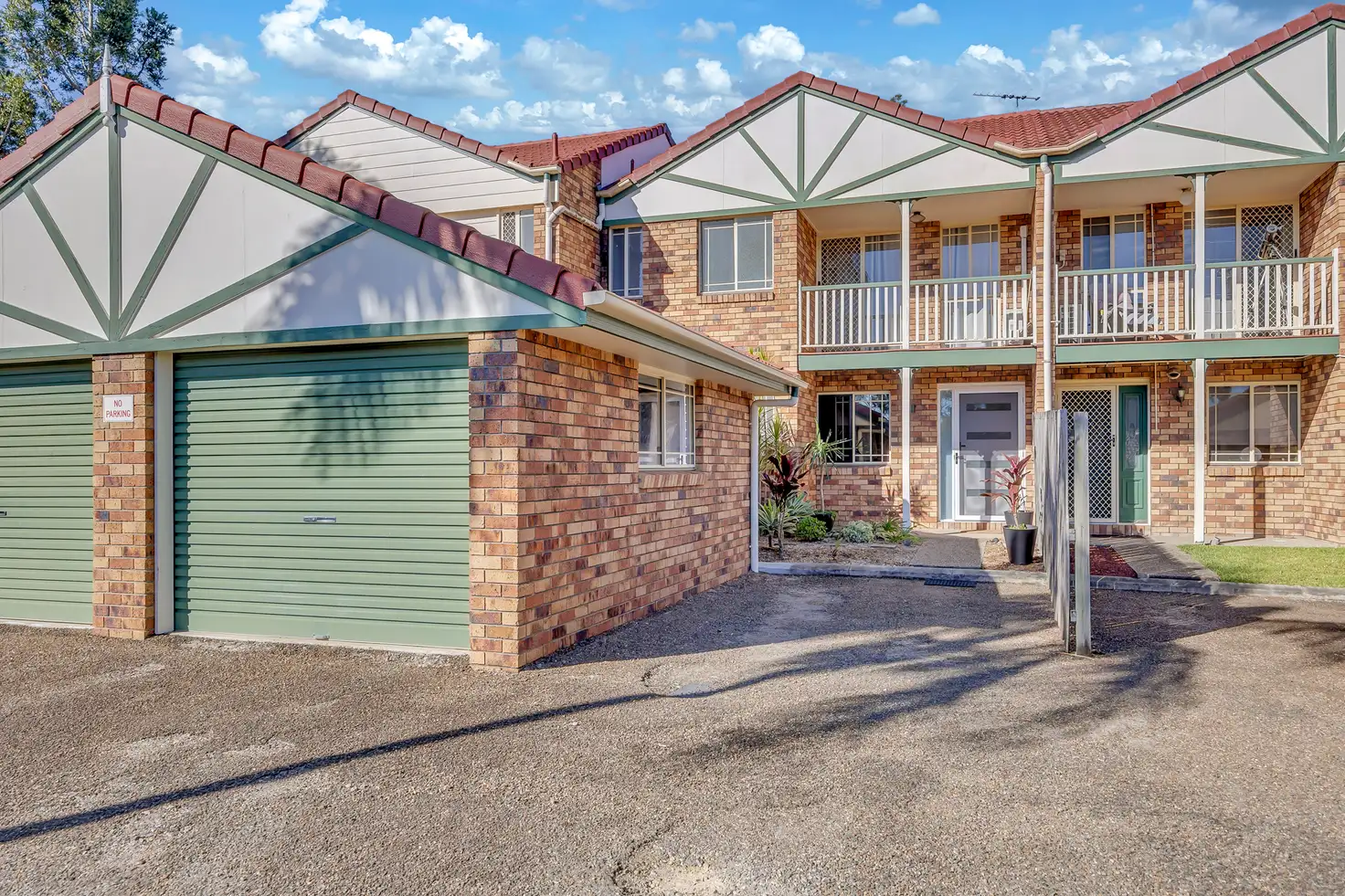 Main view of Homely townhouse listing, 2/11 Jimbour Close, Forest Lake QLD 4078