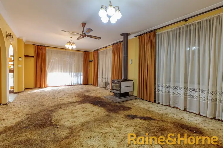Fifth view of Homely house listing, 35 Buckingham Drive, Dubbo NSW 2830