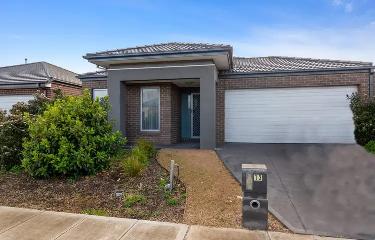 13 Ostend Crescent, Point Cook VIC 3030