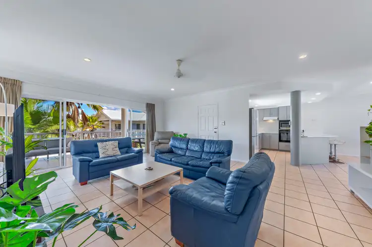 Main view of Homely unit listing, 11/24 Pandanus Drive, Cannonvale QLD 4802