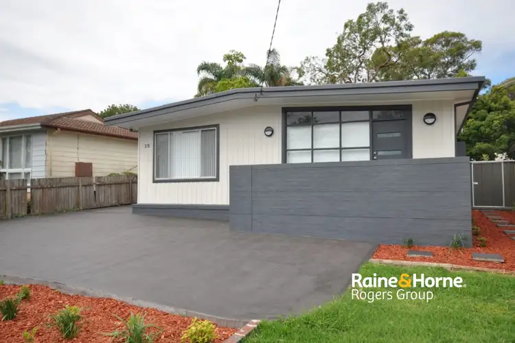 1/35 Manoa Road, Budgewoi NSW 2262