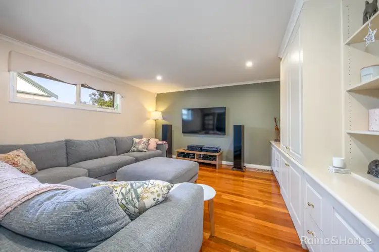 Fourth view of Homely house listing, 299 Elizabeth Drive, Sunbury VIC 3429