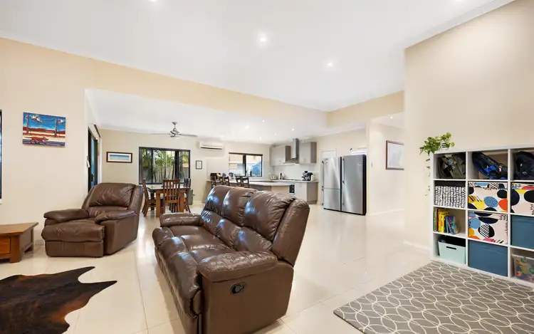 Sixth view of Homely house listing, 20 Flannelbush Turn, Nickol WA 6714