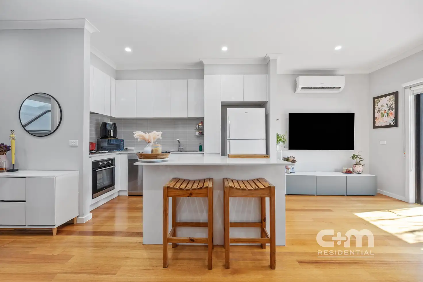 Main view of Homely townhouse listing, 2/216 Derby Street, Pascoe Vale VIC 3044