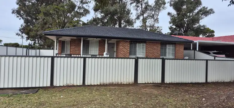 1 Martin Grove, Colyton NSW 2760