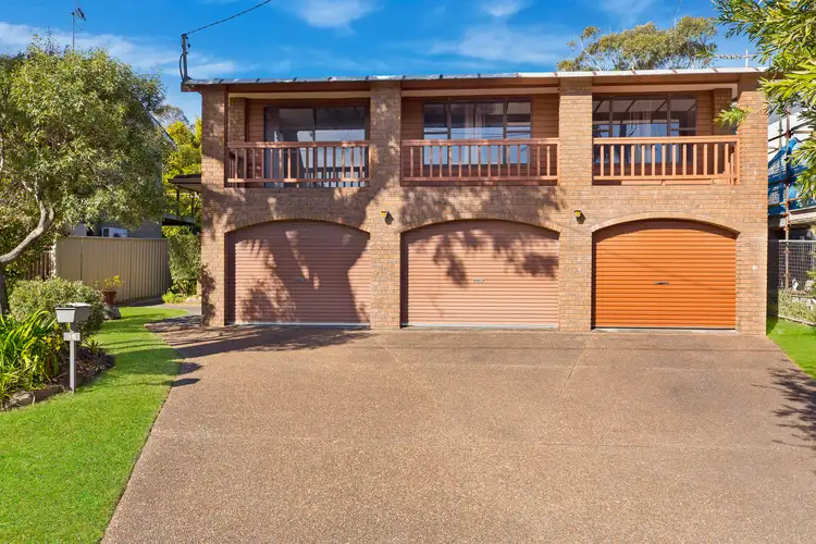 40 Bias Avenue, Bateau Bay NSW 2261