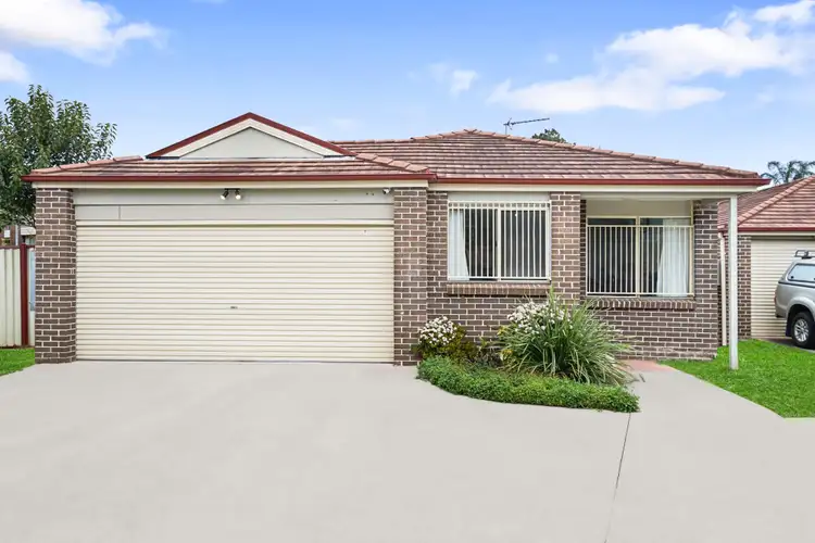 1/2 Literature Place, Blackett NSW 2770