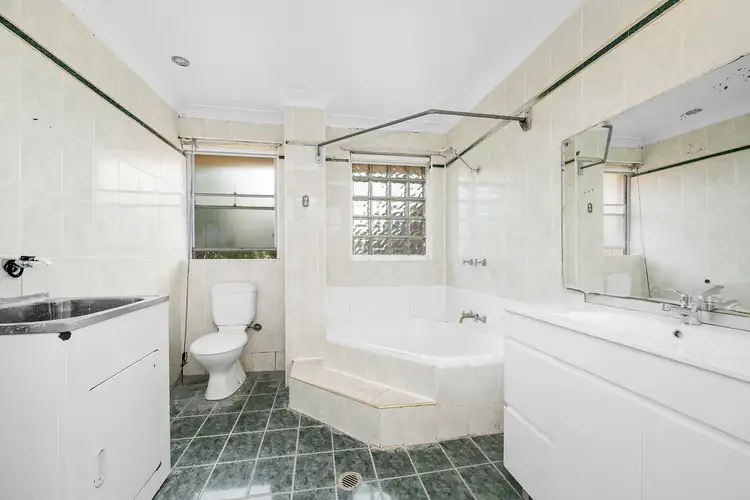 Sixth view of Homely unit listing, 7/29-31 Marlene Crescent, Greenacre NSW 2190