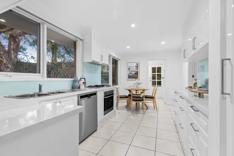 Sixth view of Homely house listing, 4 Wakool Close, Frankston VIC 3199