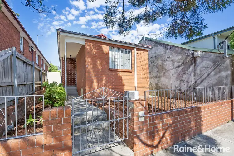116 Silver Street, St Peters NSW 2044
