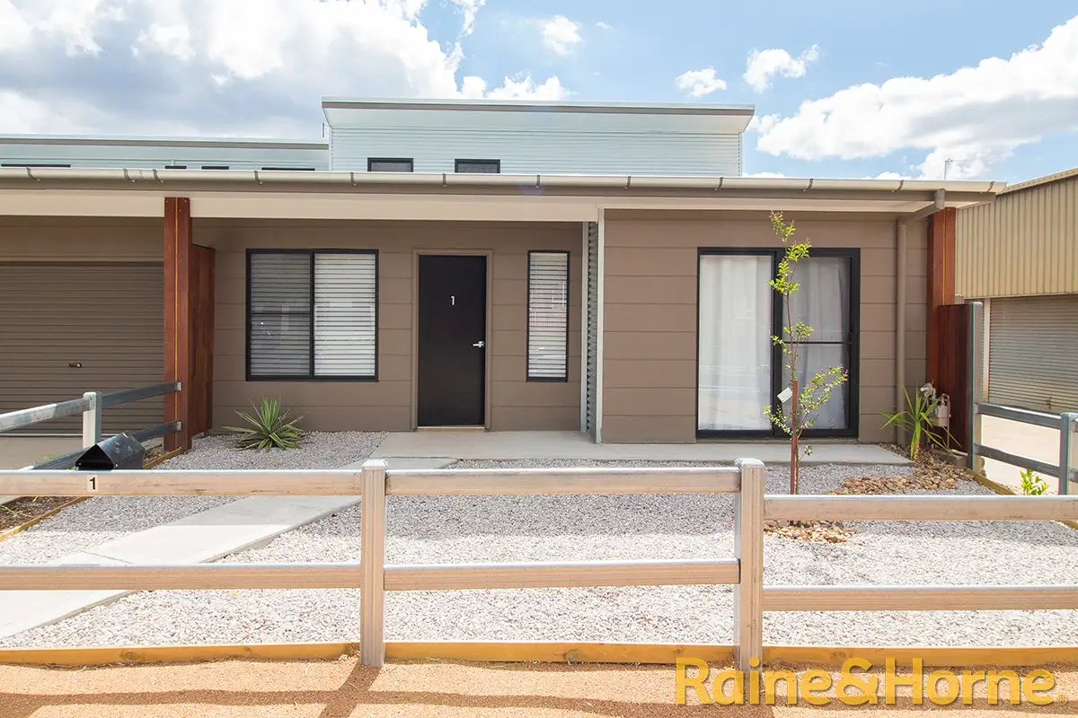 Main view of Homely unit listing, Unit 1/1 Sterling Street, Dubbo NSW 2830