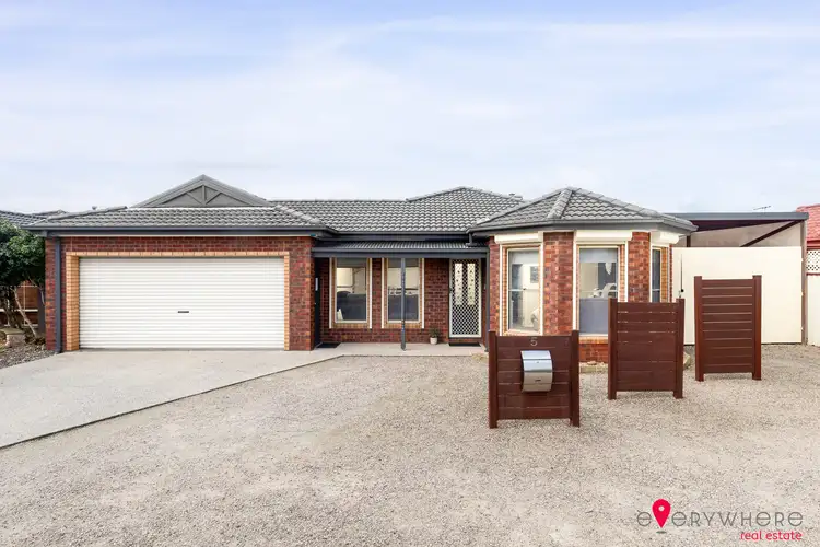 5 Torquata Court