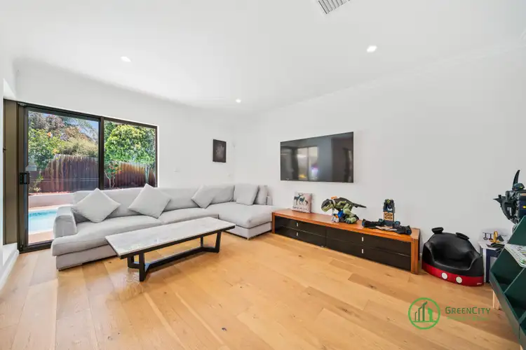 5 Solly Court, Bull Creek WA 6149