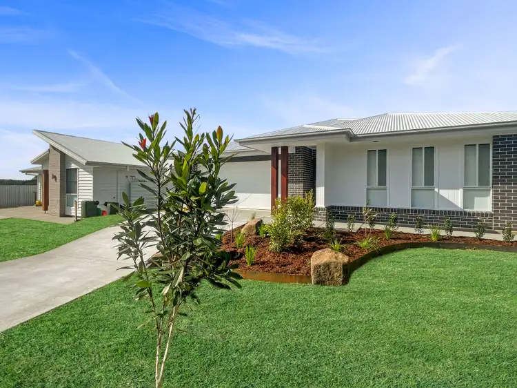 7 Woodswallow Way