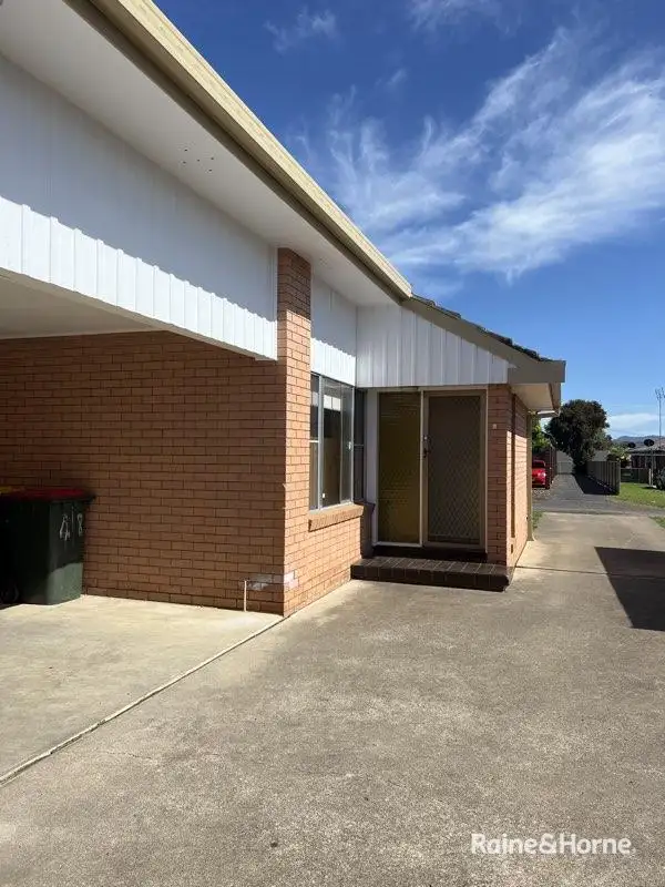 4/8 Lydia Street, South Tamworth NSW 2340