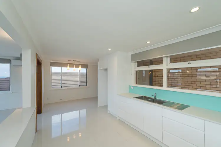 Fifth view of Homely apartment listing, 1/27 Robin Avenue, Sorrento WA 6020