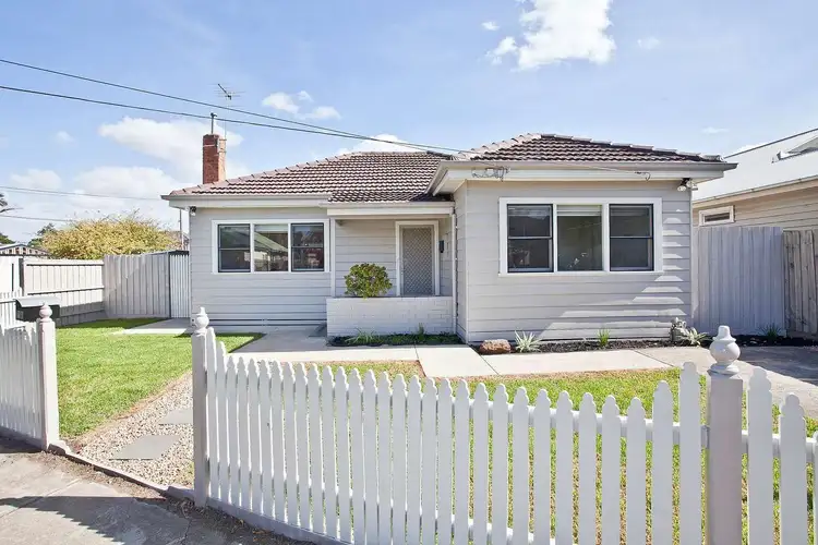 Main view of Homely house listing, 1/21 Ernest, Sunshine VIC 3020