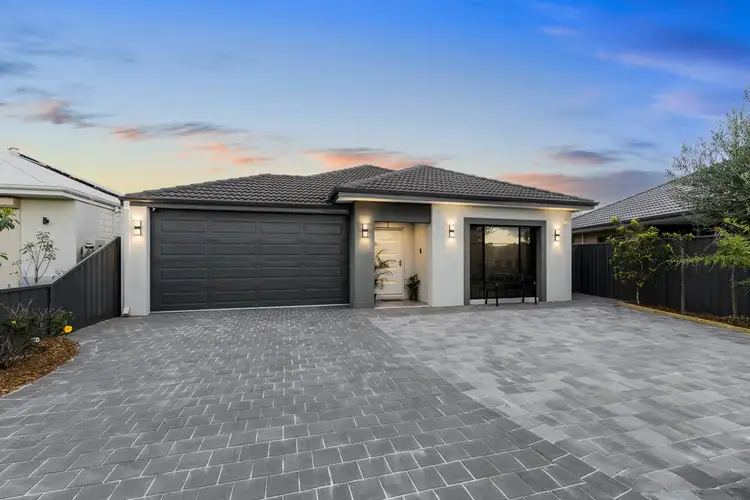 3 Breccia Grove, Piara Waters WA 6112