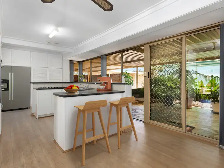 14 Townsend Road, Rockingham WA 6168