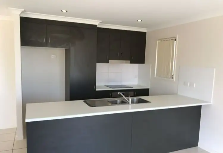 Second view of Homely house listing, 4 Maryland Way, Parkhurst QLD 4702