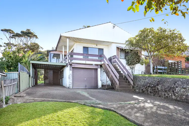 Sixth view of Homely house listing, 44 St Cloud Crescent, Lake Heights NSW 2502