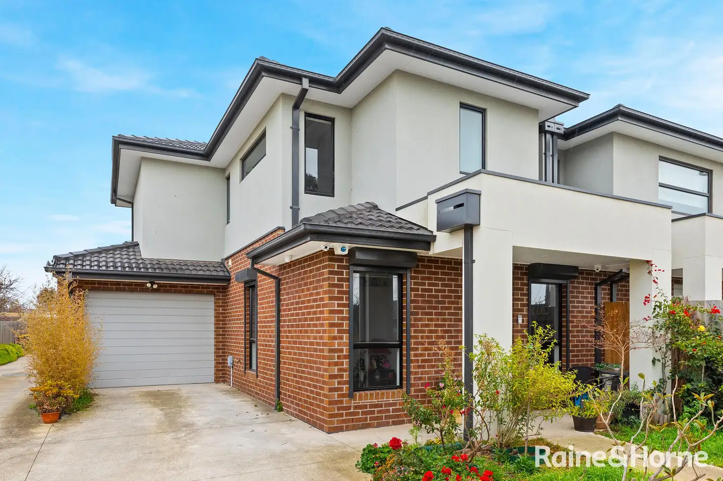 Main view of Homely townhouse listing, 1/7 Washington Street, St Albans VIC 3021