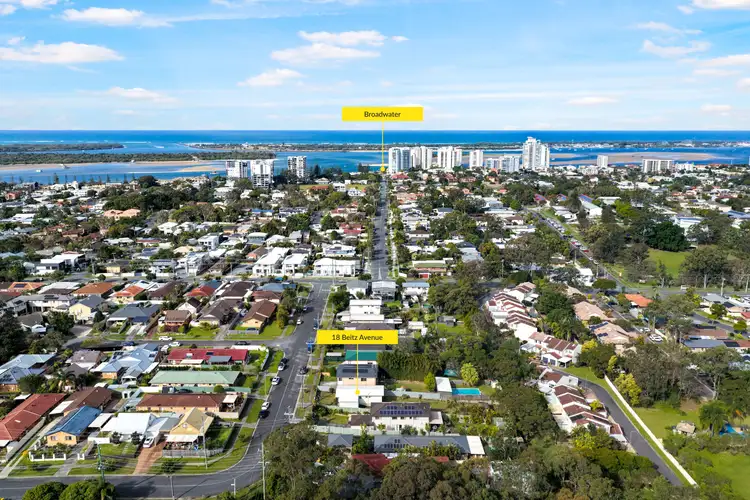 18 Beitz Avenue, Labrador QLD 4215