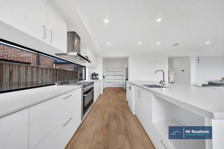 Fifth view of Homely house listing, 39 Samsara Avenue, Truganina VIC 3029
