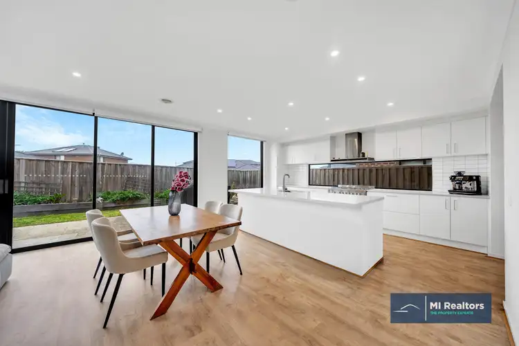 Sixth view of Homely house listing, 39 Samsara Avenue, Truganina VIC 3029