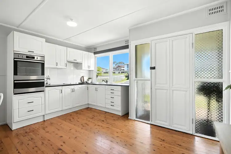 Third view of Homely house listing, 552 The Entrance Road, Bateau Bay NSW 2261