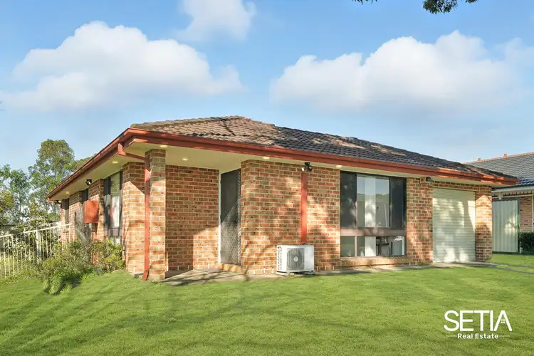 27 Bellingham Avenue, Glendenning NSW 2761